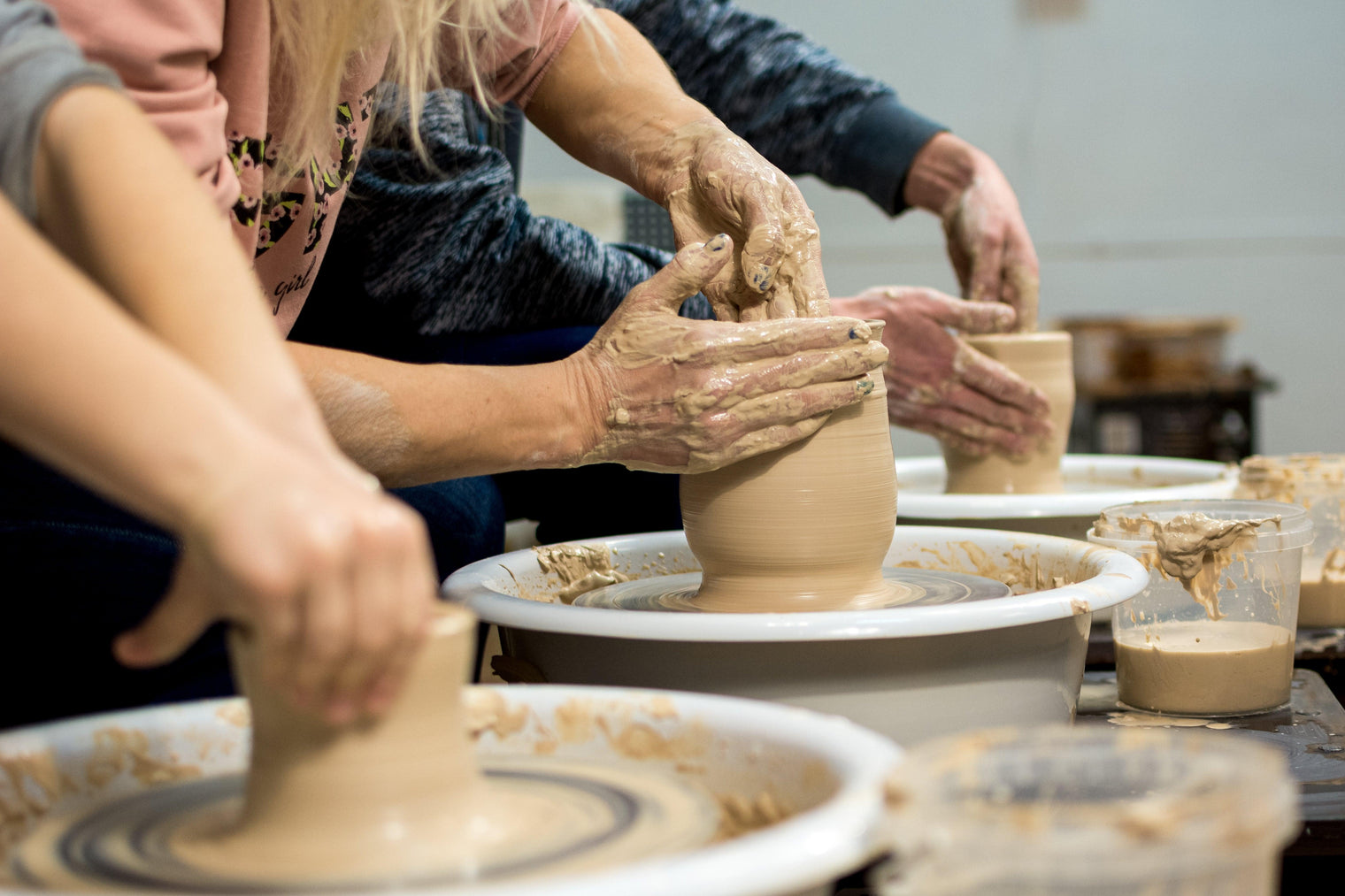 Exploring Your Creative Potential Through Art Classes - BLUMA Wellness